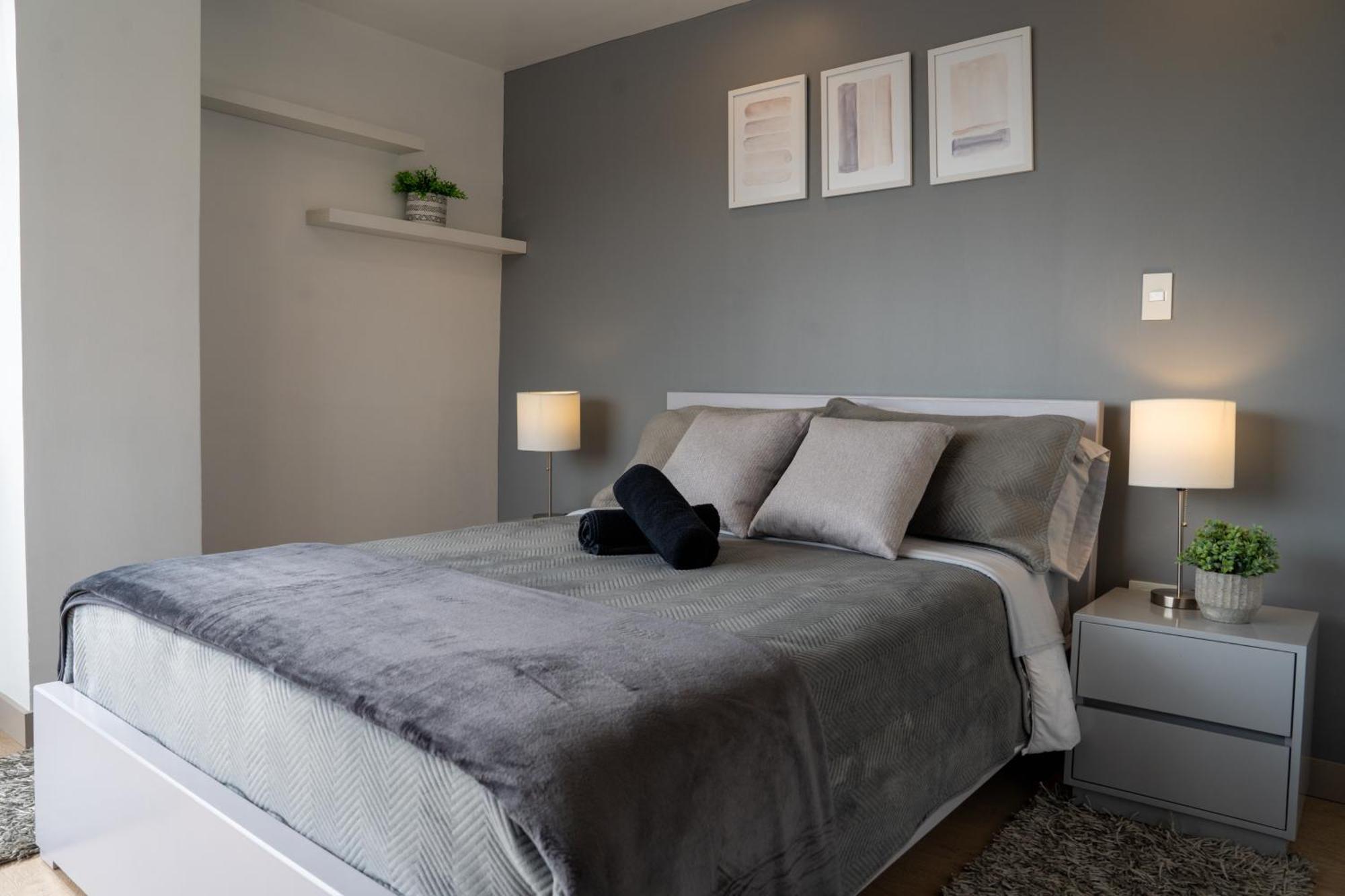 Spectacular Flat,3 Bedrooms, Central, Terrace, Free Parking Куэнка Экстерьер фото