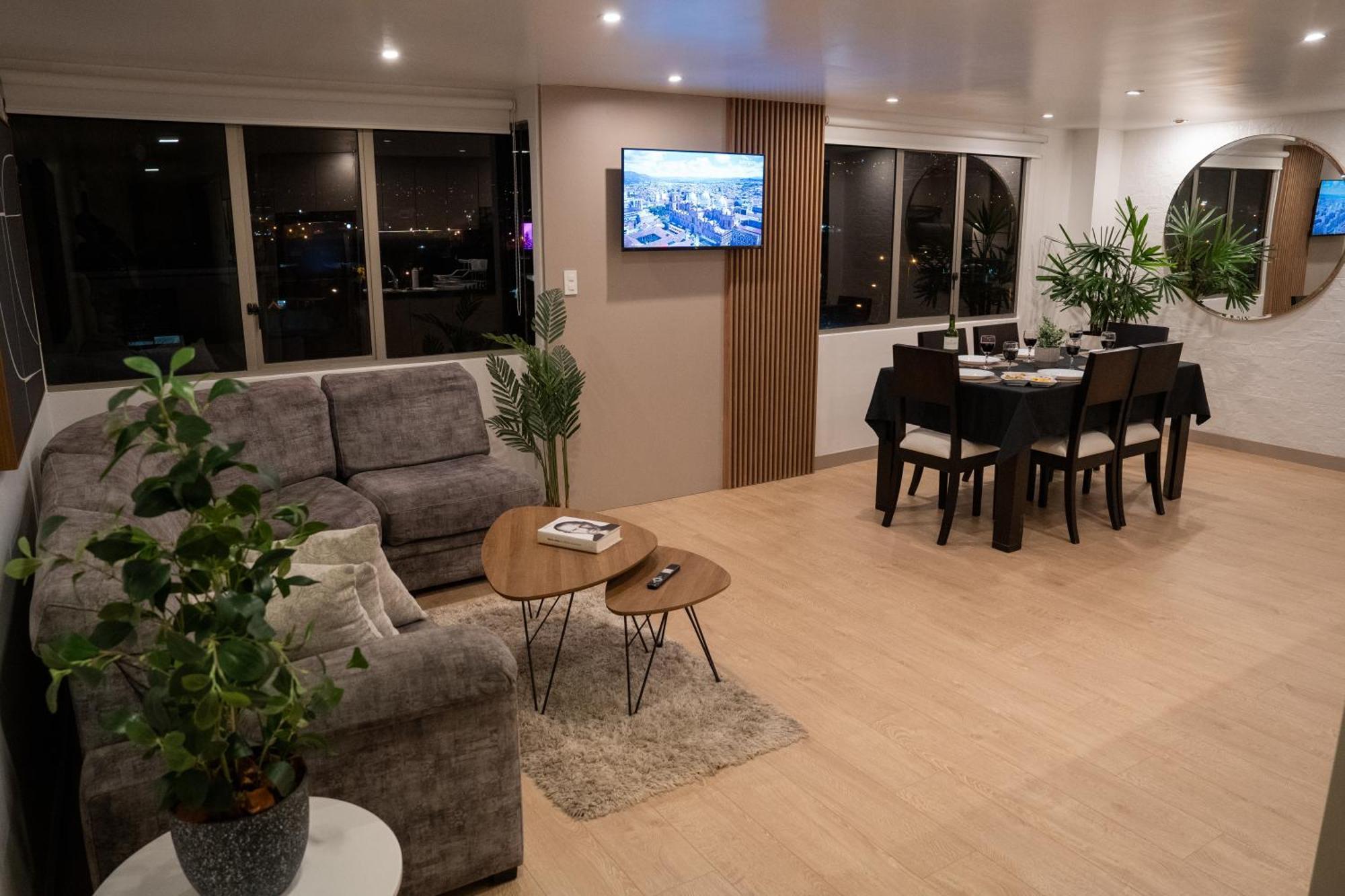 Spectacular Flat,3 Bedrooms, Central, Terrace, Free Parking Куэнка Экстерьер фото