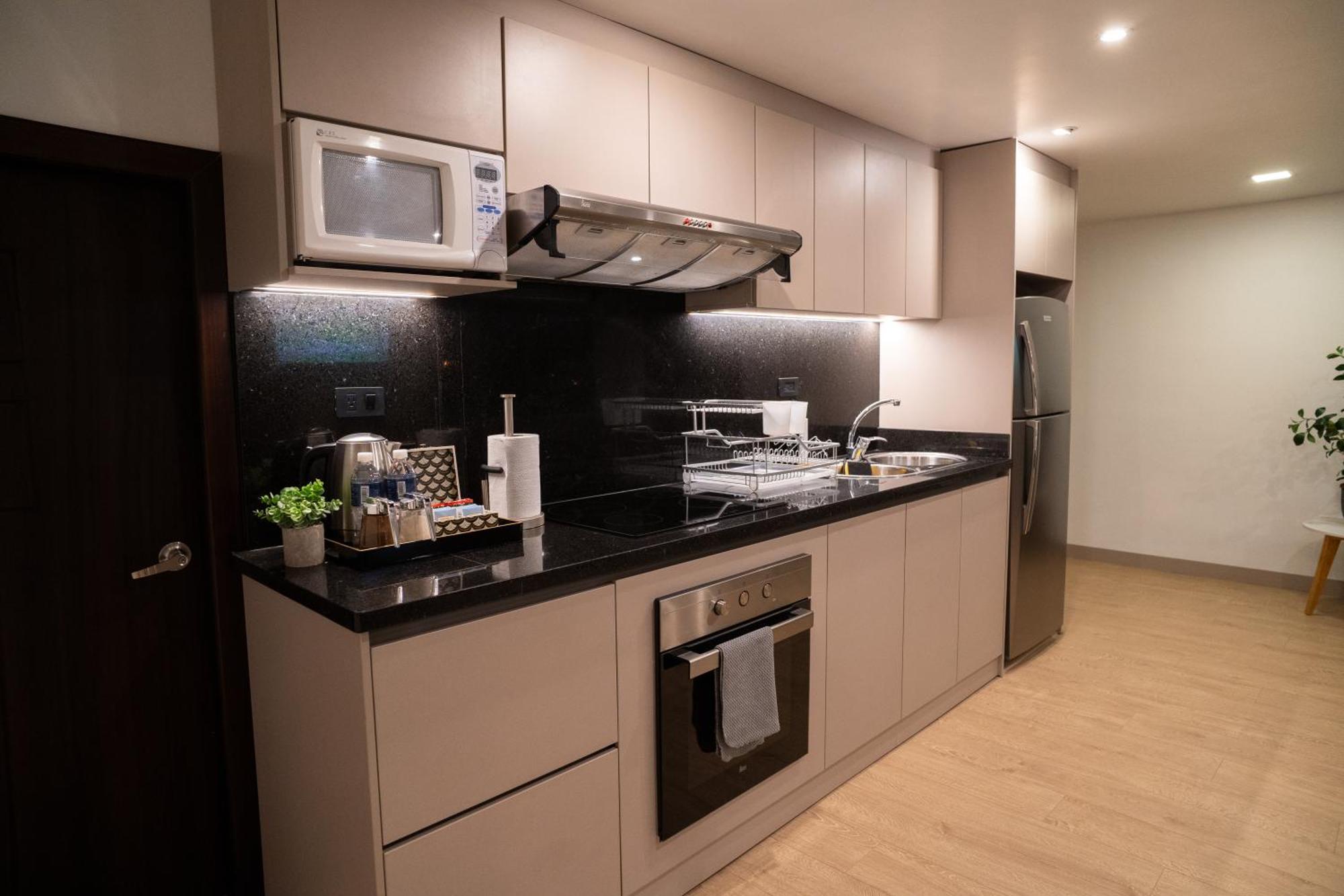 Spectacular Flat,3 Bedrooms, Central, Terrace, Free Parking Куэнка Экстерьер фото